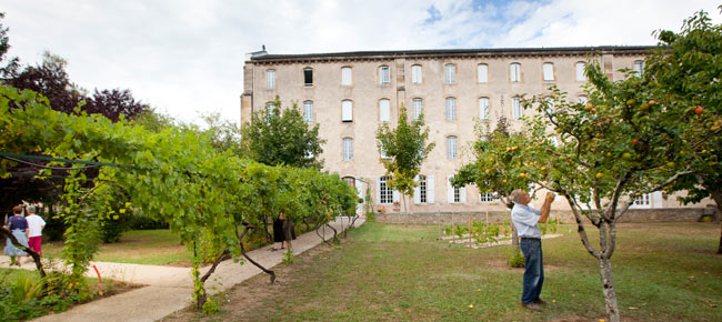 Maison de retraite et d'accueil